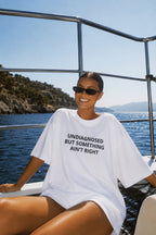 Undiagnosed but something ain't right - Oversized Tee